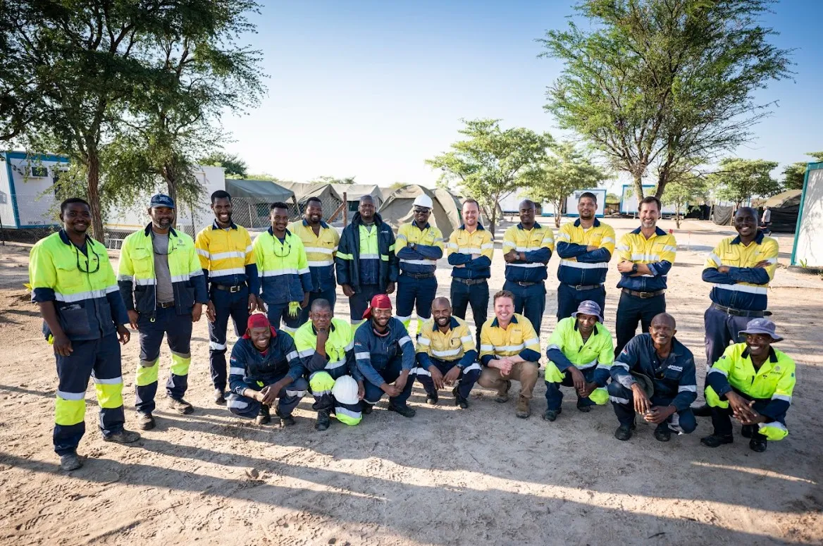 Full crew group photo